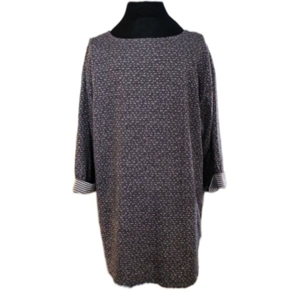 Rose + Olive Dark Gray Dotted Pullover Top Women's Plus 1X - Picture 2 of 7